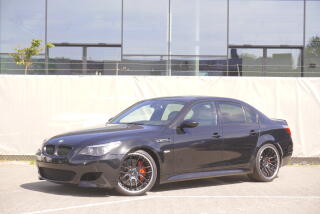 BMW M5 5.0 M-SPORT SMG 7