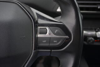 Peugeot 5008 (2020) 5008  1,2I 96 kW ALLURE 7 MÍST - náhled 15