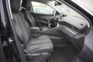 Peugeot 5008 (2020) 5008  1,2I 96 kW ALLURE 7 MÍST - náhled 21