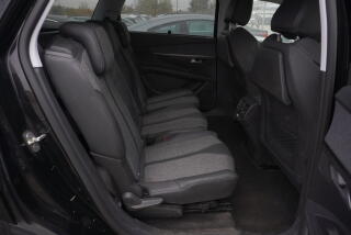 Peugeot 5008 (2020) 5008  1,2I 96 kW ALLURE 7 MÍST - náhled 23