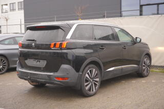 Peugeot 5008 (2020) 5008  1,2I 96 kW ALLURE 7 MÍST - náhled 5