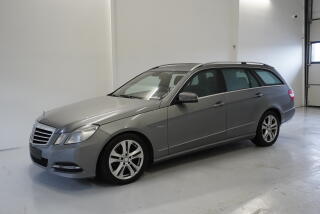 Mercedes-Benz E 2.2 CDi - HANDICAP �PRAVA .