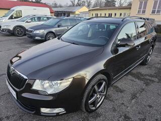 �koda Superb 1.4 TSI 92kW,SENZORY,TA�N�