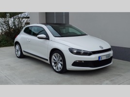 Volkswagen Scirocco 1.4 TSi 118 kW TOP STAV