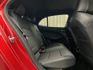 MG MG3 EXCLUSIVE HYBRID+ AUT CZ 1.maj - náhled 19