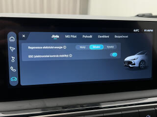 MG MG3 EXCLUSIVE HYBRID+ AUT CZ 1.maj - náhled 30