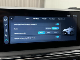 MG MG3 EXCLUSIVE HYBRID+ AUT CZ 1.maj - náhled 32