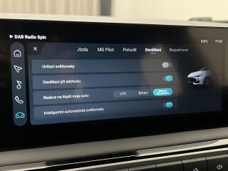 MG MG3 1.5 EMOTION Hybrid+ AUT CZ  - náhled 34