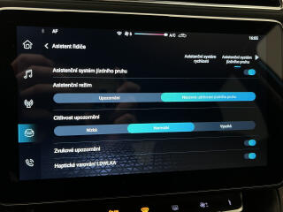 MG ZS 1.5 ESSENTIAL PLUS CZ 1.maj. - náhled 31