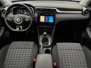 MG ZS 1.5 ESSENTIAL PLUS CZ 1.maj. - náhled 2