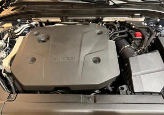 Volvo V90 Cross C. B4 AWD Plus 360 kam. - náhled 16