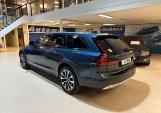 Volvo V90 Cross C. B4 AWD Plus 360 kam. - náhled 8