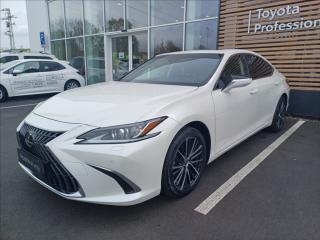 Lexus ES 300h 2.5 AT BUSINESS EDITION