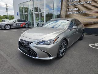 Lexus ES 300h 2.5 AT ELEGANCE PLUS