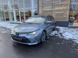 Toyota Corolla 1.8 STYLE TECH