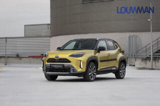 Toyota Yaris Cross AT ADVENTURE AWD