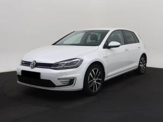 Volkswagen e-Golf 100kW ACC Tepelko Virtual 1Maj