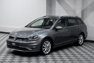 Volkswagen Golf 1.5 TSI 110 kW DSG REZERVOV�NO