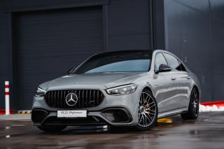 Mercedes-Benz S63 E-Performance Edition 1