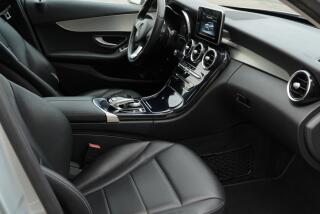 Mercedes-Benz Třídy C 220d 125KW PREMIUM SPORT - náhled 11