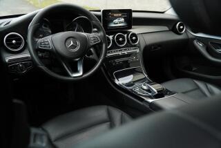 Mercedes-Benz Třídy C 220d 125KW PREMIUM SPORT - náhled 12