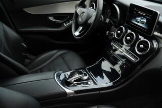 Mercedes-Benz Třídy C 220d 125KW PREMIUM SPORT - náhled 14