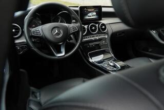 Mercedes-Benz Třídy C 220d 125KW PREMIUM SPORT - náhled 16