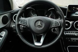 Mercedes-Benz Třídy C 220d 125KW PREMIUM SPORT - náhled 30