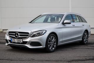 Mercedes-Benz Třídy C 220d 125KW PREMIUM SPORT - náhled 4