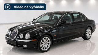 Jaguar S-Type 