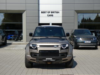 Land Rover Defender 110 4.4 OCTA P635
