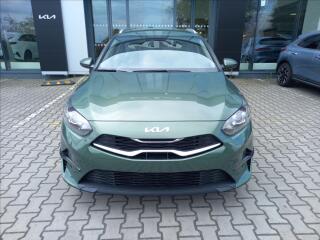 Kia Ceed 1.5 T-GDi GPF SPIN (2025)