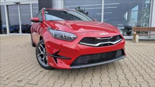 Kia Ceed 1.5 T-GDi  TOP + BUS
