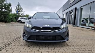 Kia Ceed 1.5 T-GDi TOP+Business