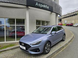 Hyundai i30 1.5i Smart Climate, serv.kn.