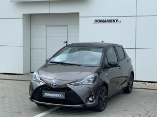 Toyota Yaris SELECTION 1.5 HYBRID 74kW