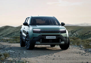 Jeep Avenger Altitude 1.2 Turbo e-Hybrid