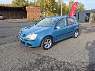 Volkswagen Golf 1.6i 75kW, nov� STK