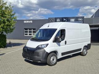 Peugeot Boxer Furgon L2H2 3300 BlueHDI 140 