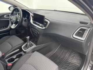 Kia Ceed (2021) 1.5 T-GDI / 118 kW TOP - náhled 16