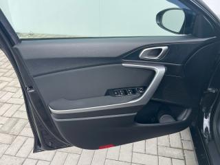 Kia Ceed (2021) 1.5 T-GDI / 118 kW TOP - náhled 25