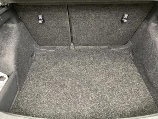 Škoda Octavia 1,5 TSI 110kW Selection - náhled 27