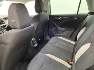 Škoda Octavia 1,5 TSI 110kW Selection - náhled 6