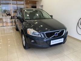 Volvo XC60 D5 AWD MOMENTUM