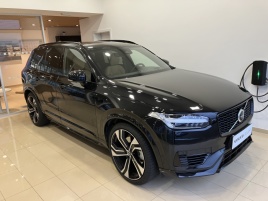 Volvo XC90 T8 AWD Recharge Ult.-REZERVACE