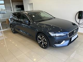 Volvo V60 T6 AWD Recharge Plus REZERVACE