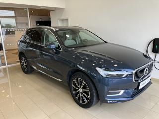 Volvo XC60 T5 AWD Inscription, REZERVACE