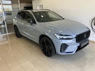 Volvo XC60 B5 AWD Black Edition Plus AT8