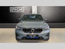 Volvo XC40 ESSENTIAL, B3 FWD, 120+10 kW /