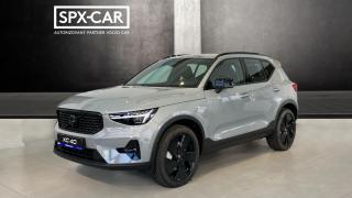 Volvo XC40 PLUS BLACK EDITION, B4 FWD, 14